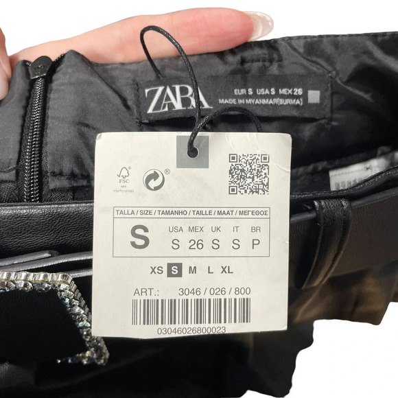 Zara Belted Faux Leather Mini‎ Skirt Black Size Small - Picture 9 of 10